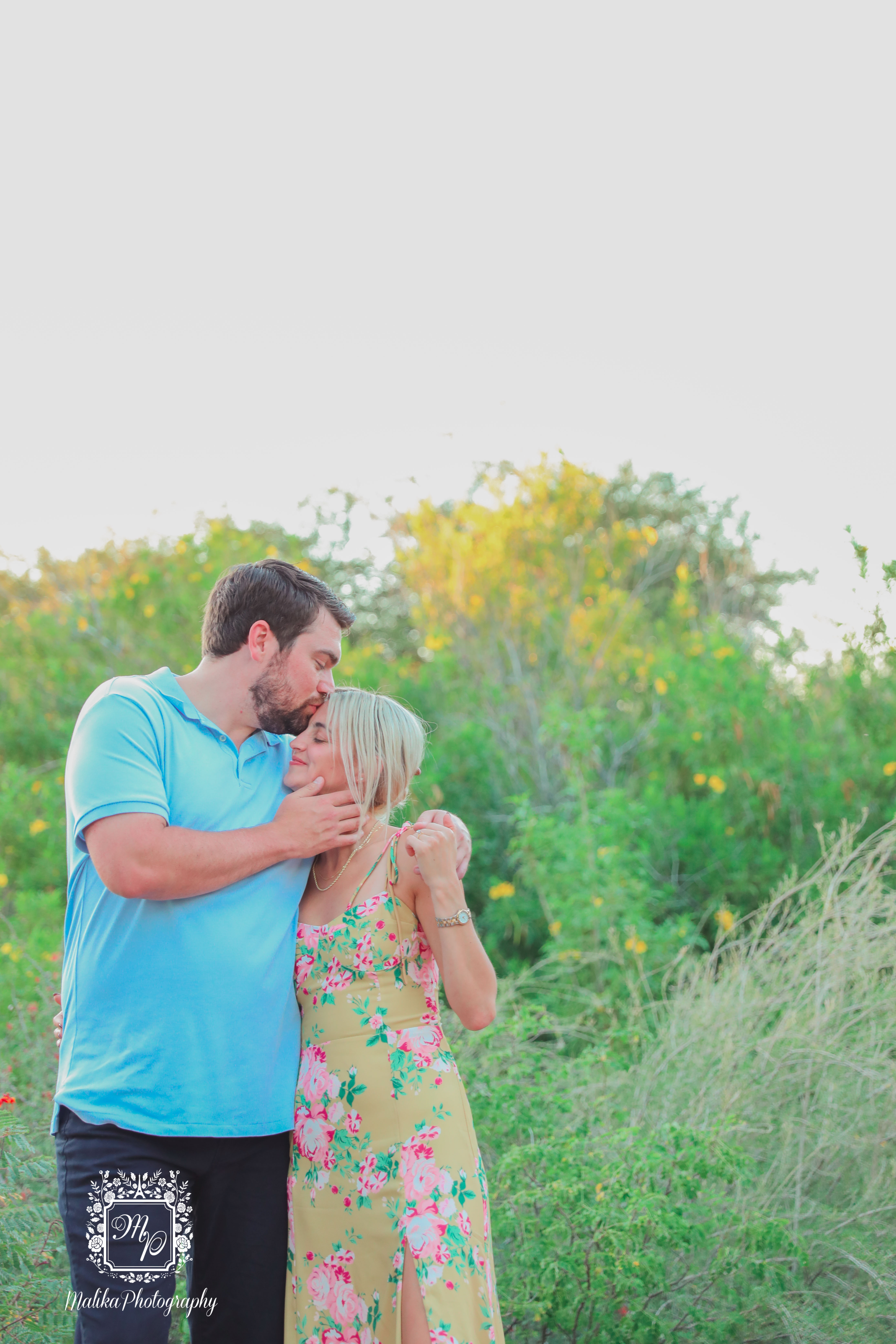 Helena and Ryan / A Desert Botanical Engagement